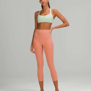 Lululemon align high rise crop 23” size 4 in pink savannah